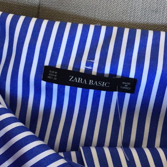 Mini skirt - Picture 3 of 3